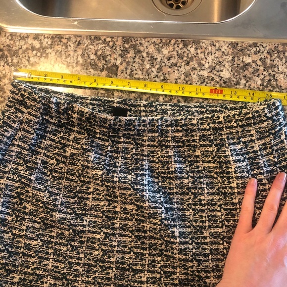 🔥St John Collection Knit Blazer & Matching Skirt - Picture 14 of 15